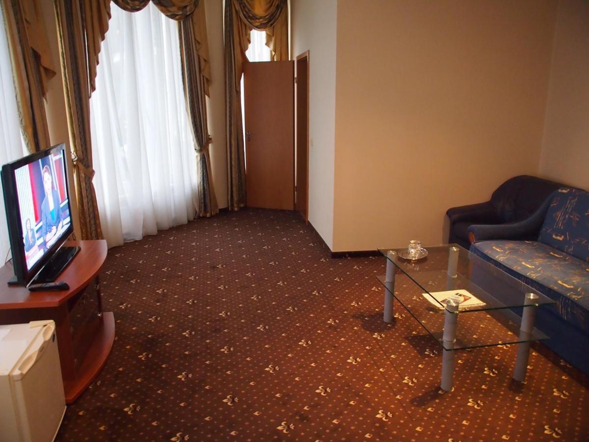 Готель Поляна Квеле Exterior foto