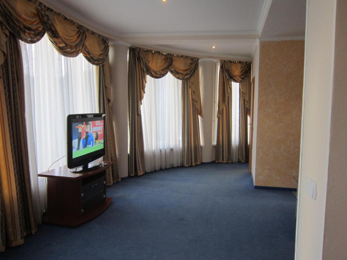 Готель Поляна Квеле Exterior foto